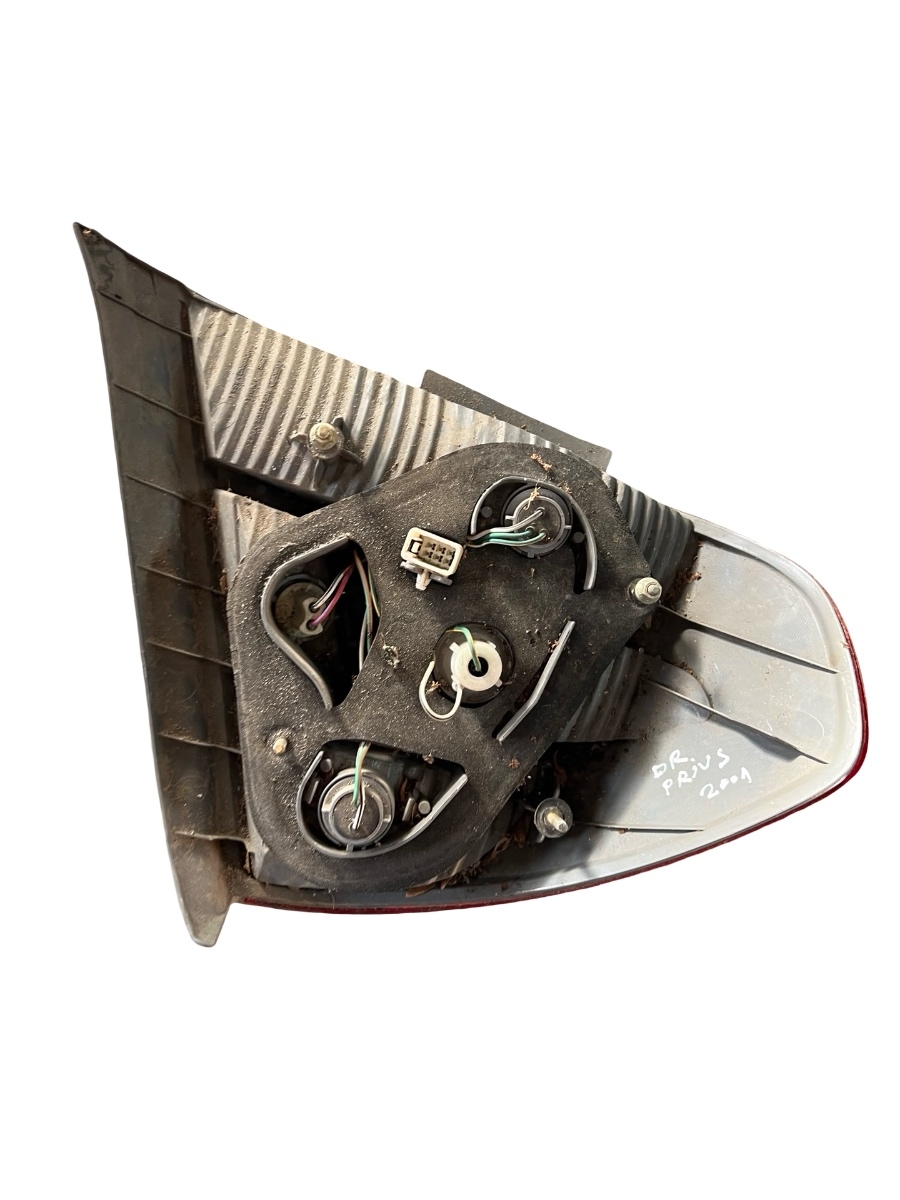 Lampa spate / Stop dreapta TOYOTA PRIUS Saloon _W1_ 2000 - 2004 – foto 2