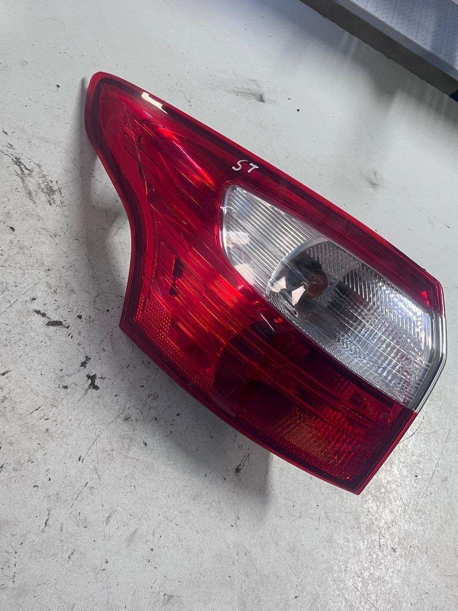 Lampa spate / Stop stanga spate FORD FOCUS III Turnier 2010 -> BM51-13405-G – foto 3