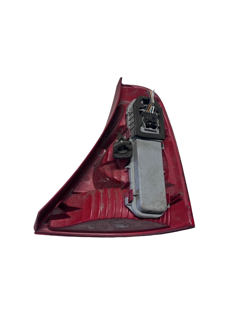 Lampa spate / Stop stanga spate RENAULT CLIO II BB0/1/2_, CB0/1/2_ 1998 -> – foto 2