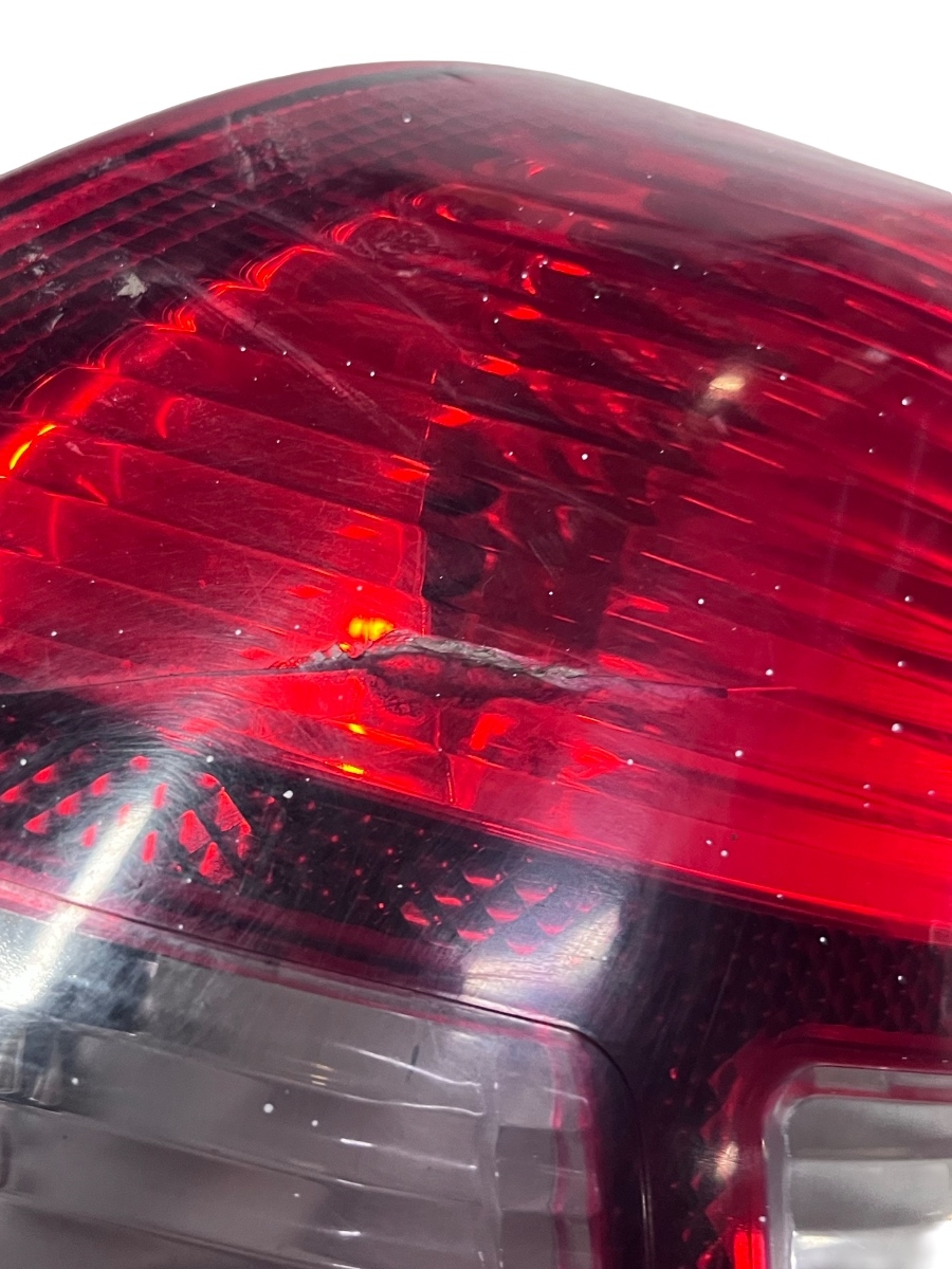 Lampa spate / Stop stanga spate RENAULT Symbol I [ 1998 - 2008 ] ( 2 fisuri ) – foto 3