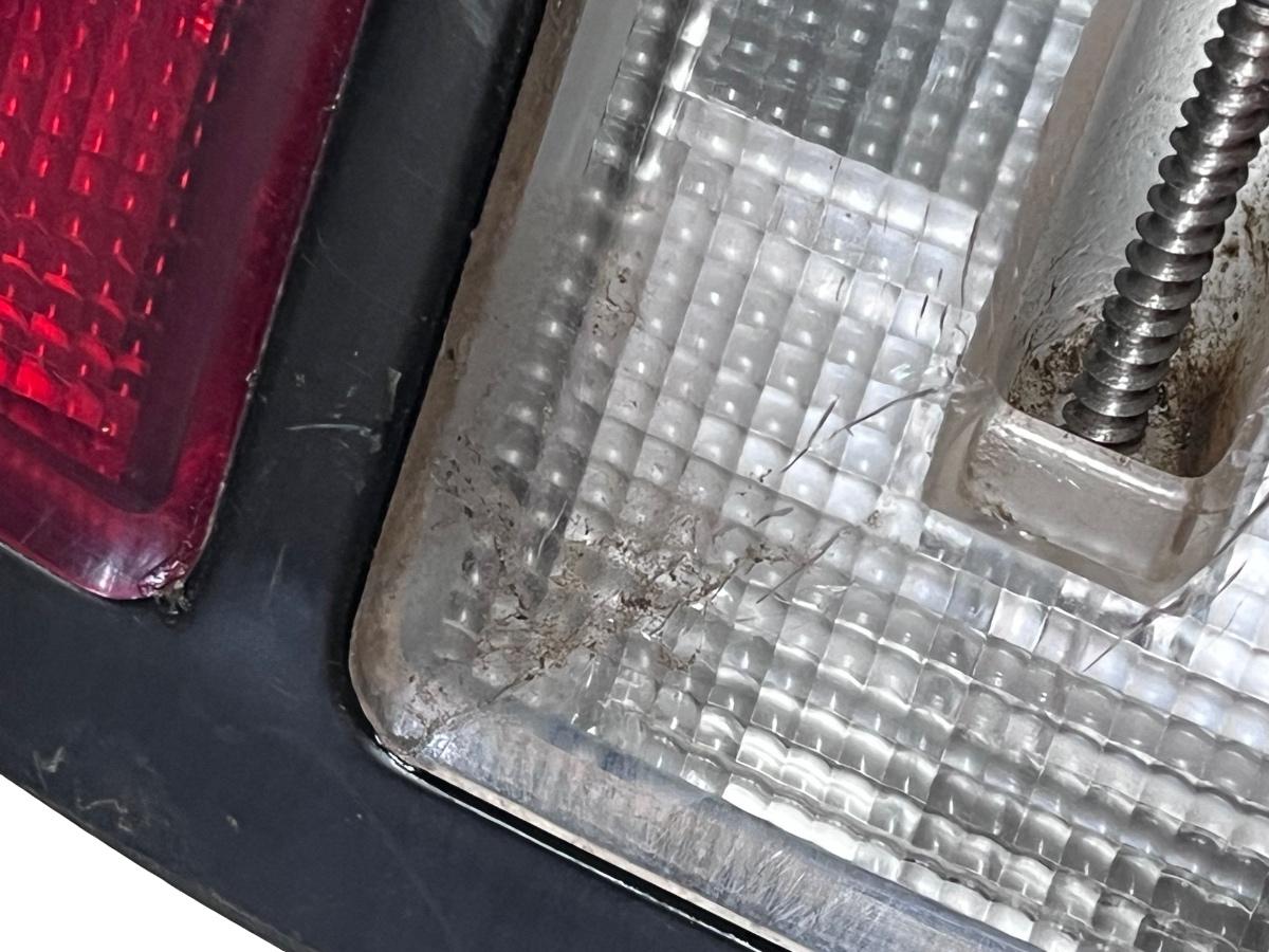 Lampa spate / Stop stanga spate TOYOTA LAND CRUISER 90 _J9_ 1995 -> – foto 3