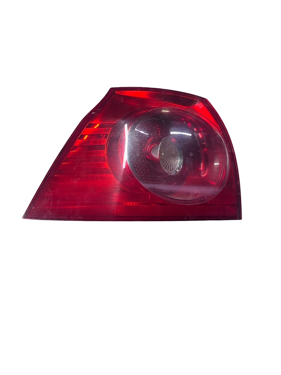 Lampa spate / Stop stanga spate VOLKSWAGEN GOLF V 1K1 2003 - 2009 1K6945095N