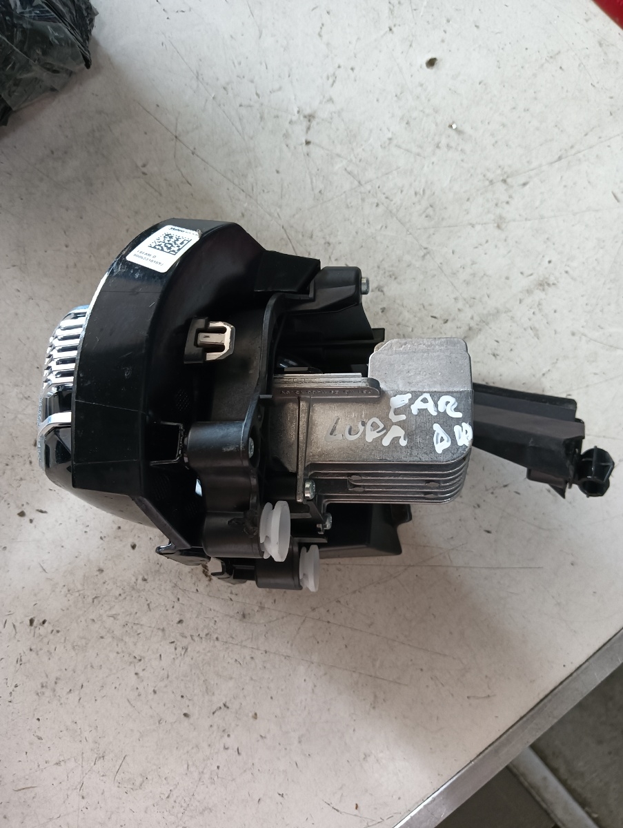 Lupa far dreapta fata VOLKSWAGEN PASSAT 3G2 2014 - > 3g0998476b – foto 2
