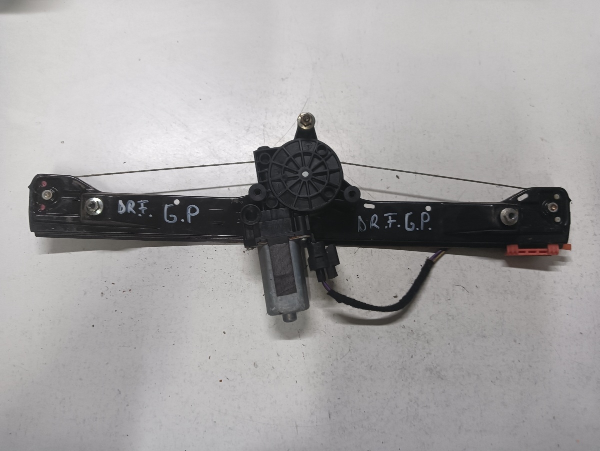 Macara geam electric  dreapta fata FIAT GRANDE PUNTO 199_ 2005 - >