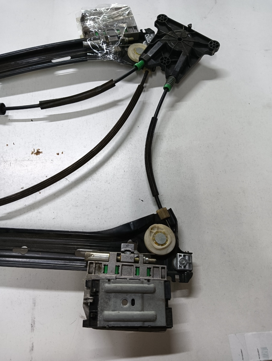 Macara geam electric  dreapta spate AUDI A5/S5 8T3 2007 - 2017 – foto 2