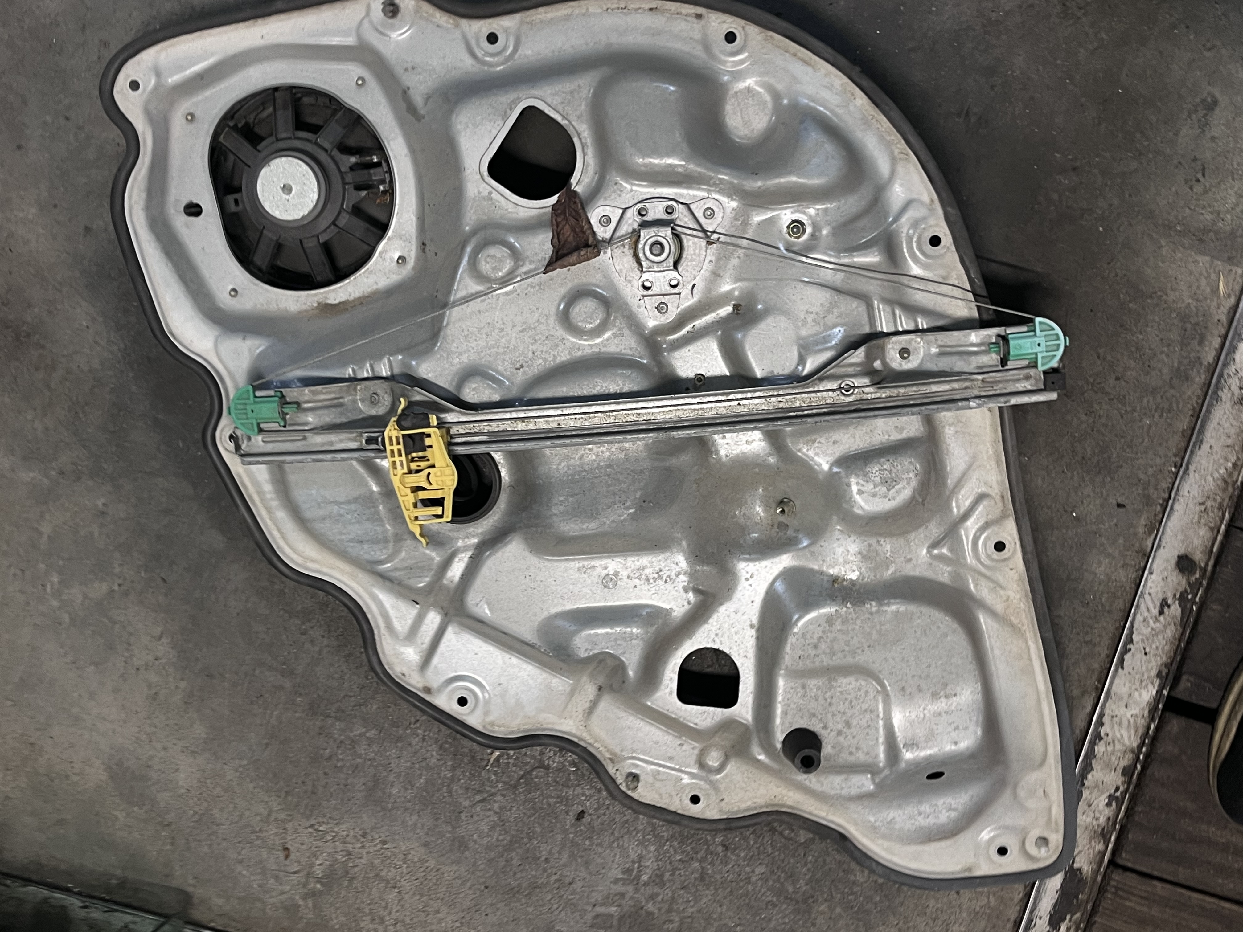 Macara Geam stânga spate Fiat Idea 2003–2011 - cod: 00517349050