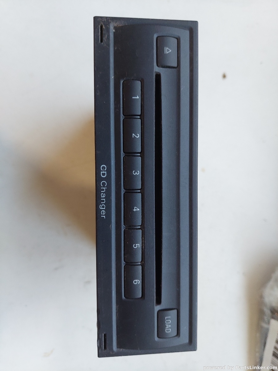 Magazie CD AUDI A6/S6 III Saloon (4F2, C6) [ 2004 - 2011 ] OEM 4f0035110a