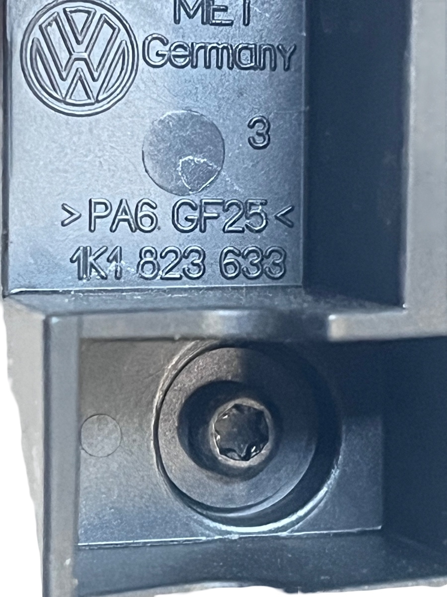 Maner deschidere capota motor + sufa VOLKSWAGEN PASSAT 3C2 2005 - 2010 1K1823633 – foto 3