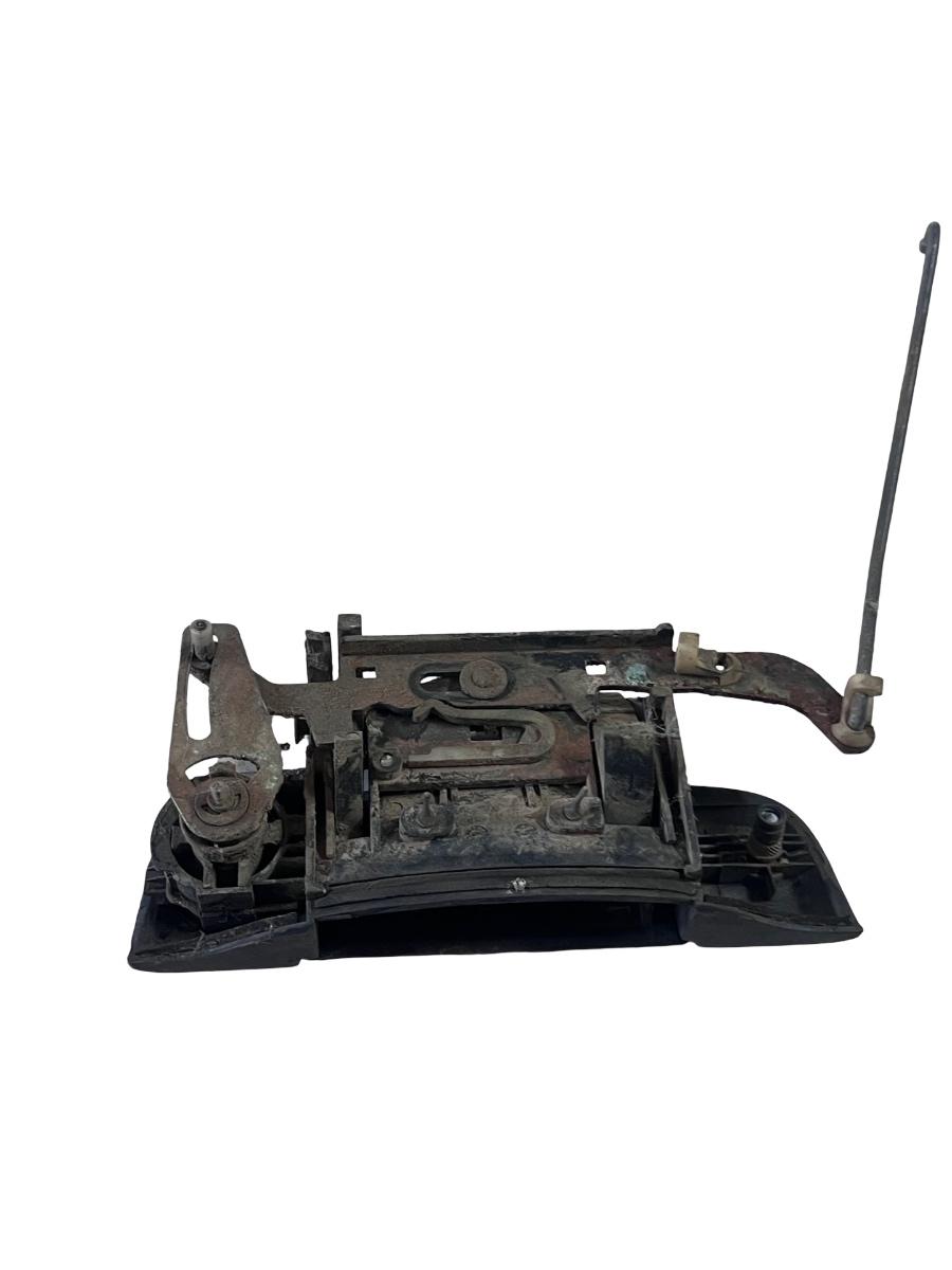 Maner exterior hayon/portbagaj CHRYSLER VOYAGER IV RG, RS 1999 - 2008 – foto 2