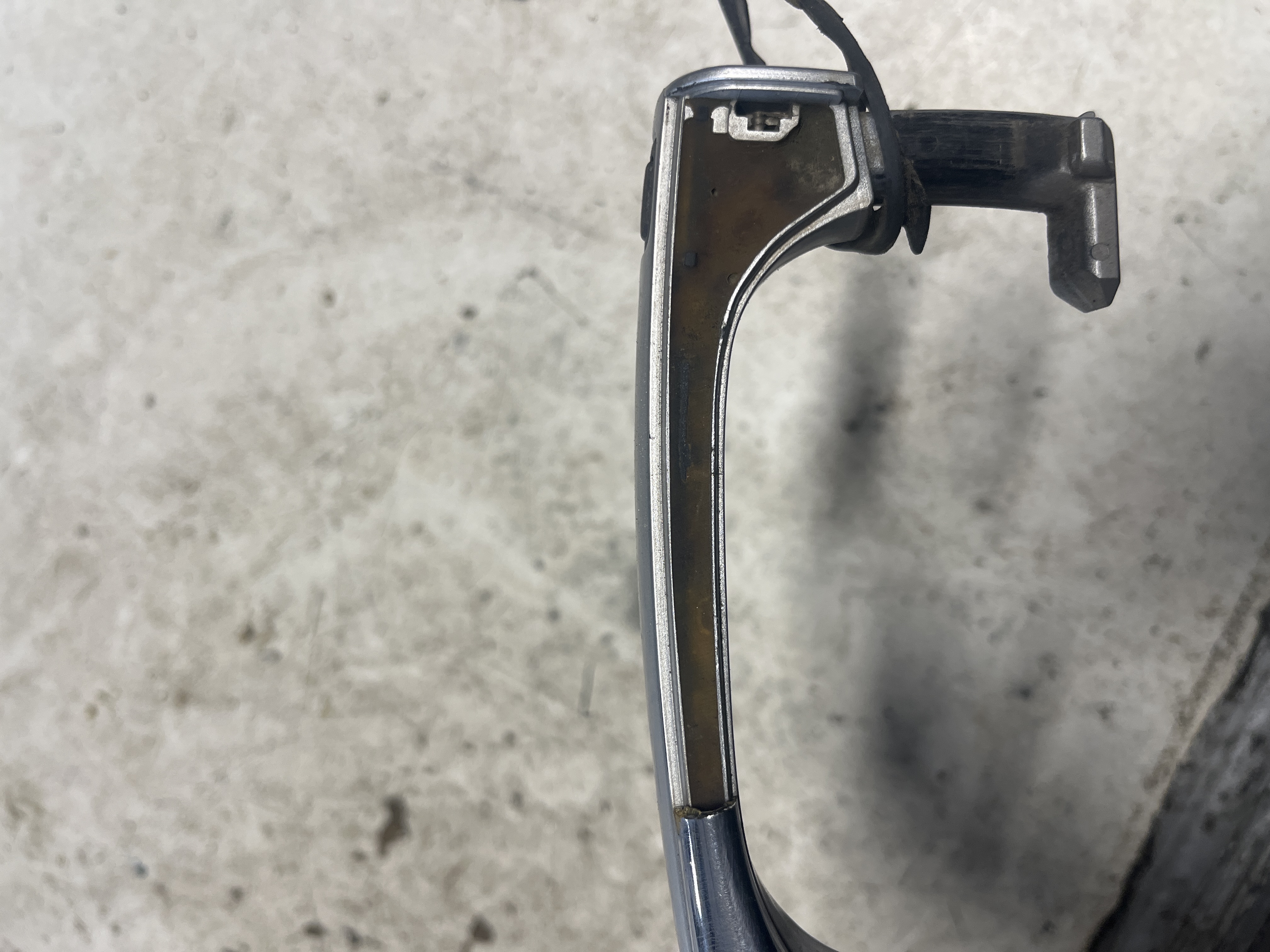 Maner Exterior Portiera dreapta față Mercedes CL500 2 1999–2006 - O PARTE CROM RUPTA ! – foto 4