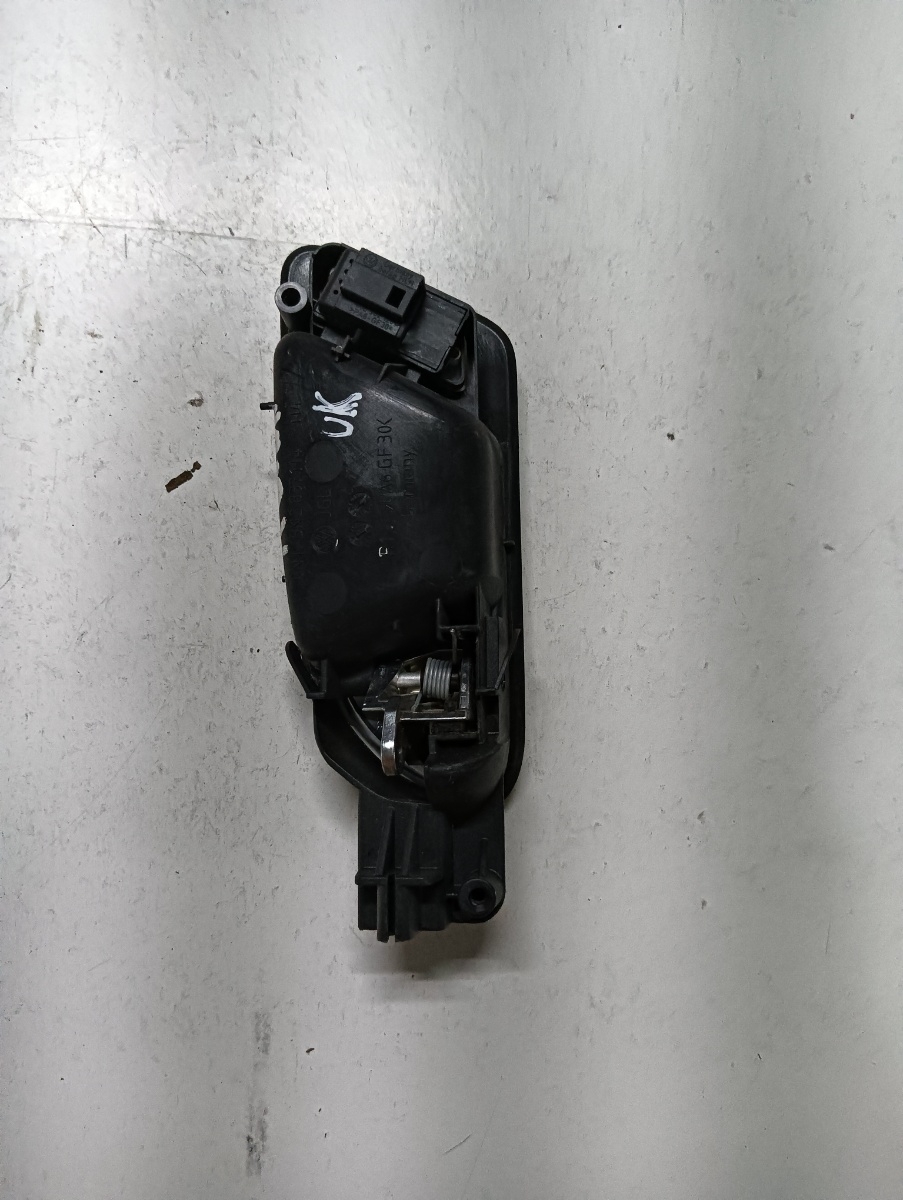 Maner interior portiera fata dreapta fata VOLKSWAGEN TIGUAN 5N_ 2007 - > 5n2837114 – foto 2