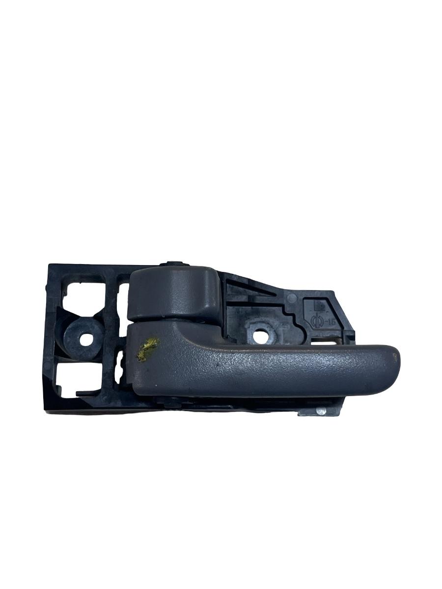 Maner interior portiera stanga spate TOYOTA RAV 4 II _A2_ 2000 - 2005 69206-30150