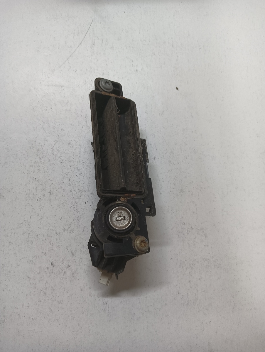 Maner portbagaj hayon MERCEDES-BENZ C-CLASS II W203  2000 - 2007 – foto 2