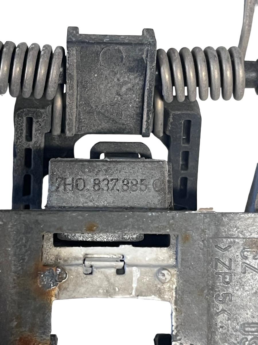 Maner/suport exterior portiera fata stanga fata VOLKSWAGEN TRANSPORTER V Bus 7HB, 7HJ, 7EB, 7EJ, 7EF, 7EG, 7HF, 7H0837885C – foto 2