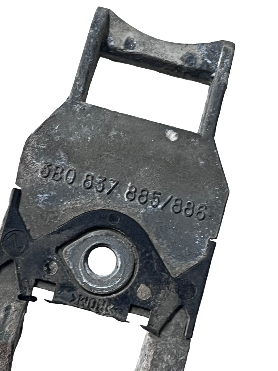 Maner/suport exterior portiera spate stanga spate VOLKSWAGEN PASSAT 3B2 1996 - 2001 3B0837885 – foto 3
