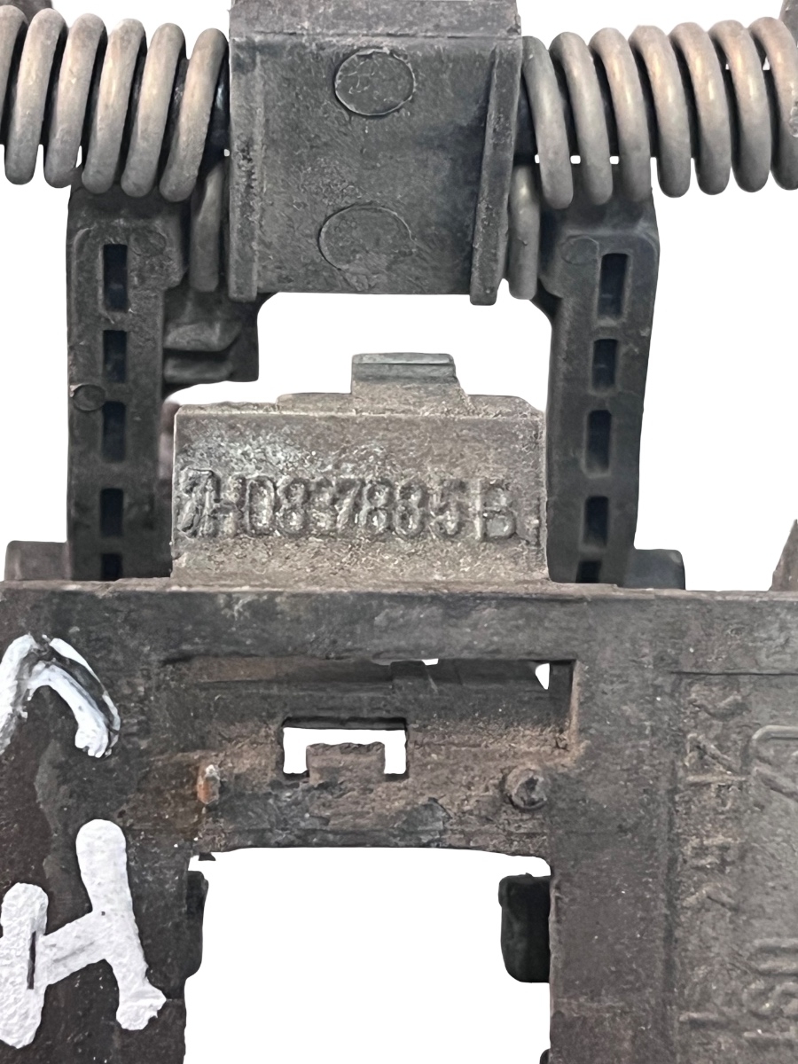 Maner/suport exterior portiera  stanga fata VOLKSWAGEN TRANSPORTER V Platform/Chassis 7JD, 7JE, 7JL, 7JY, 7J 7H0837835B – foto 3