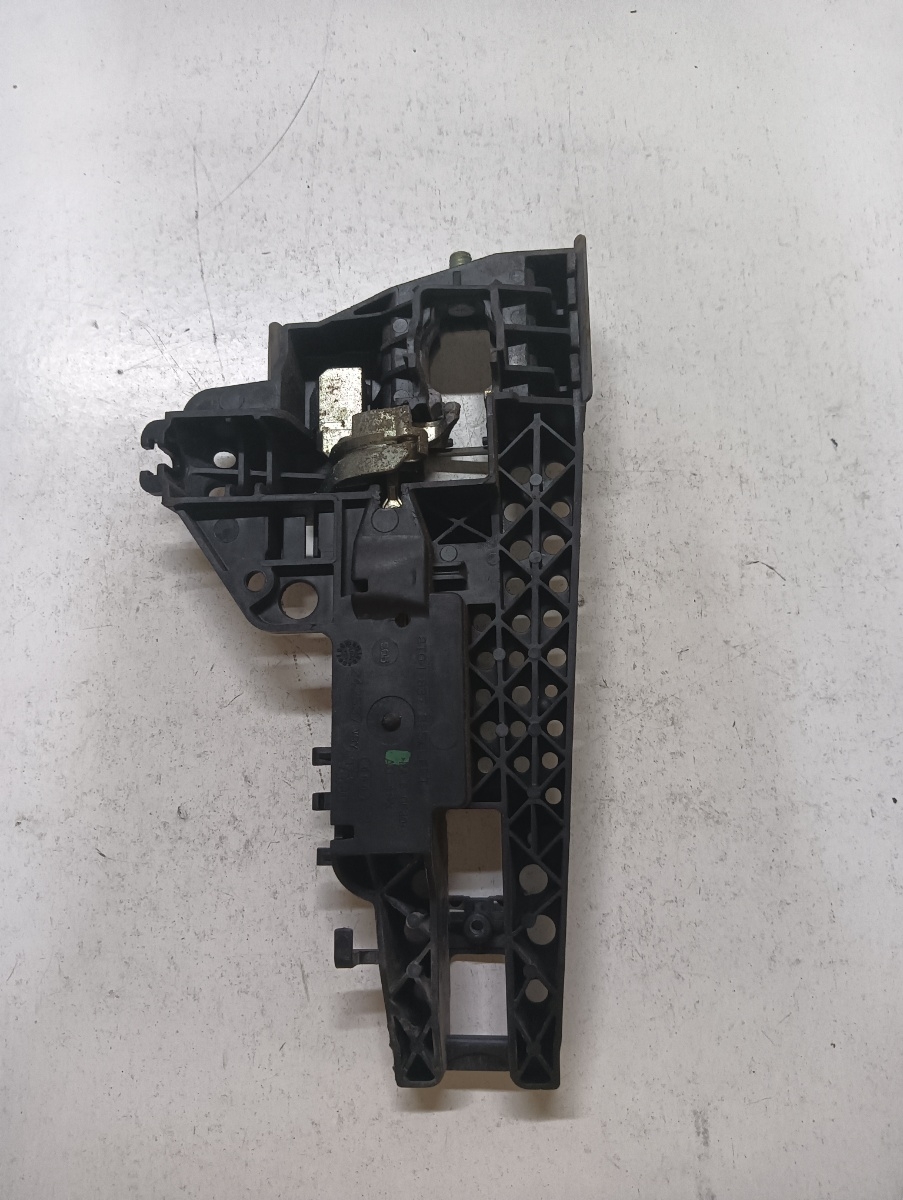 Maner usa interior  stanga fata AUDI Q5 8RB 2008 - > – foto 2