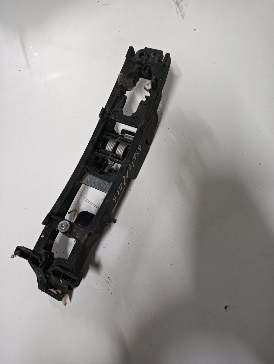 Maner usa interior  stanga spate MERCEDES-BENZ CLS C219 2004 - 2011 – foto 2