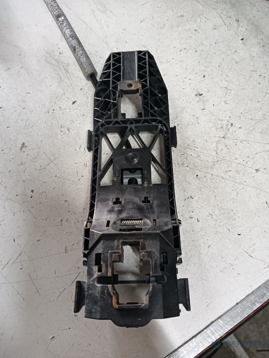 Maner usa interior stanga spate VOLKSWAGEN TIGUAN 5N_ 2007 - > 5n0837017c