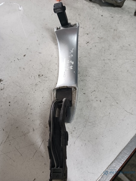 Maner usa stanga fata AUDI A8 III (4H2, 4H8, 4HC, 4HL) [ 2009 - 2018 ] OEM 4h0837205 – foto 2