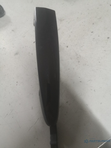 Maner usa stanga fata BMW X3 II (F25) [ 2010 - 2017 ] – foto 2