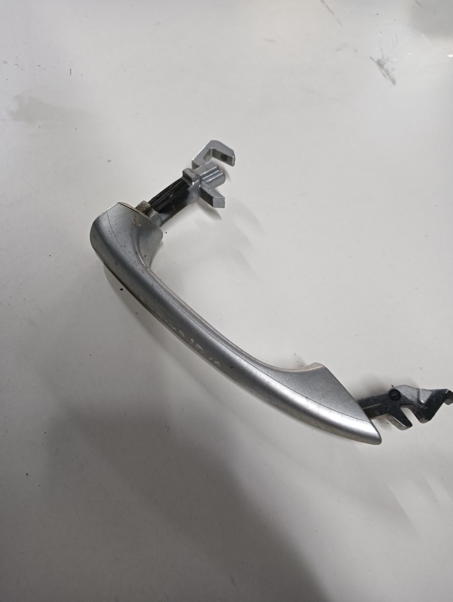 Maner usa stanga spate MERCEDES-BENZ CLS C219 2004 - 2011 – foto 2