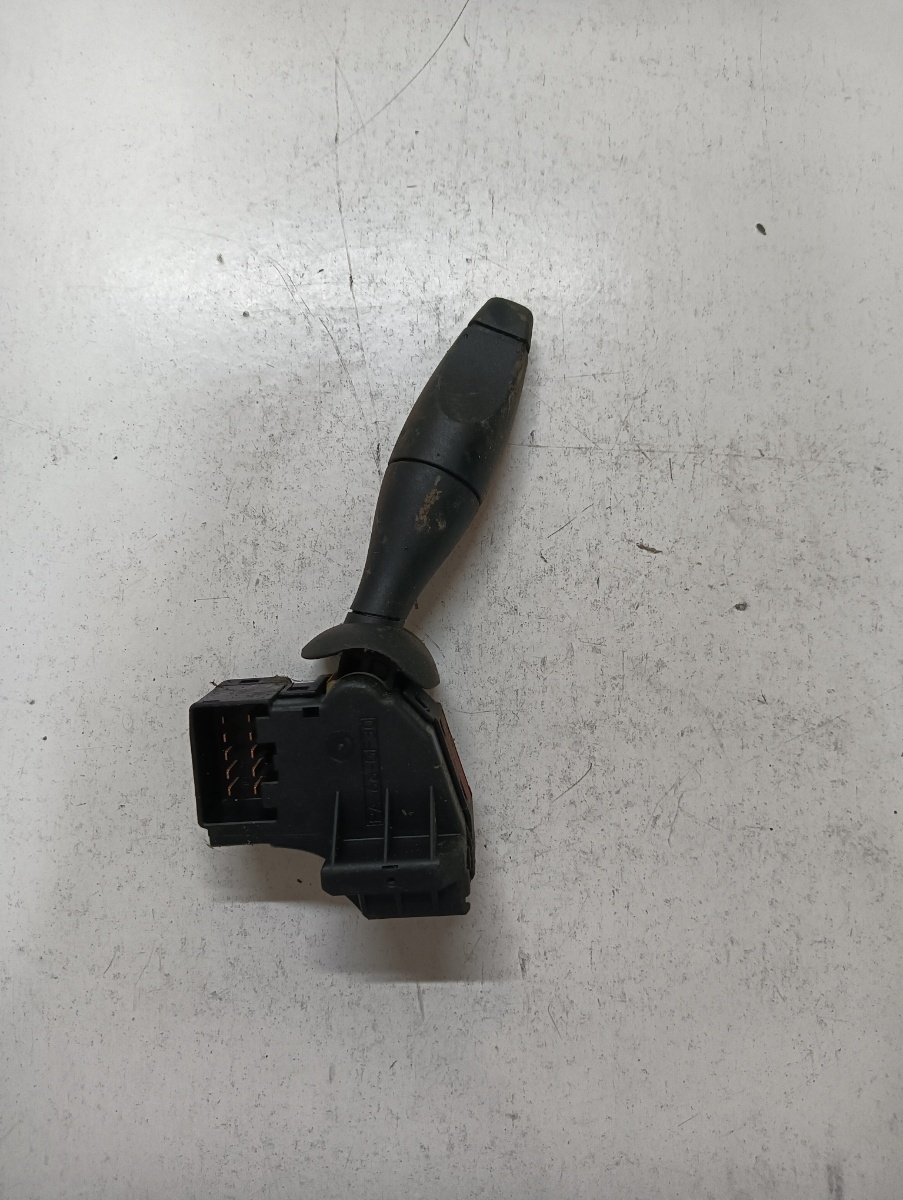 Maneta actionare stergatoare FORD MONDEO III B5Y 2000 - 2007 – foto 2