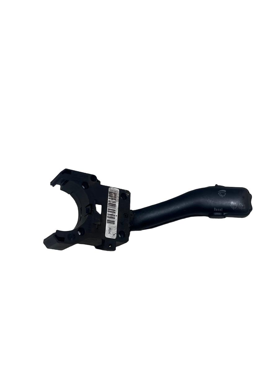 Maneta actionare stergatoare SKODA FABIA 6Y2 1999 - 2008 VAG 4B0953503H