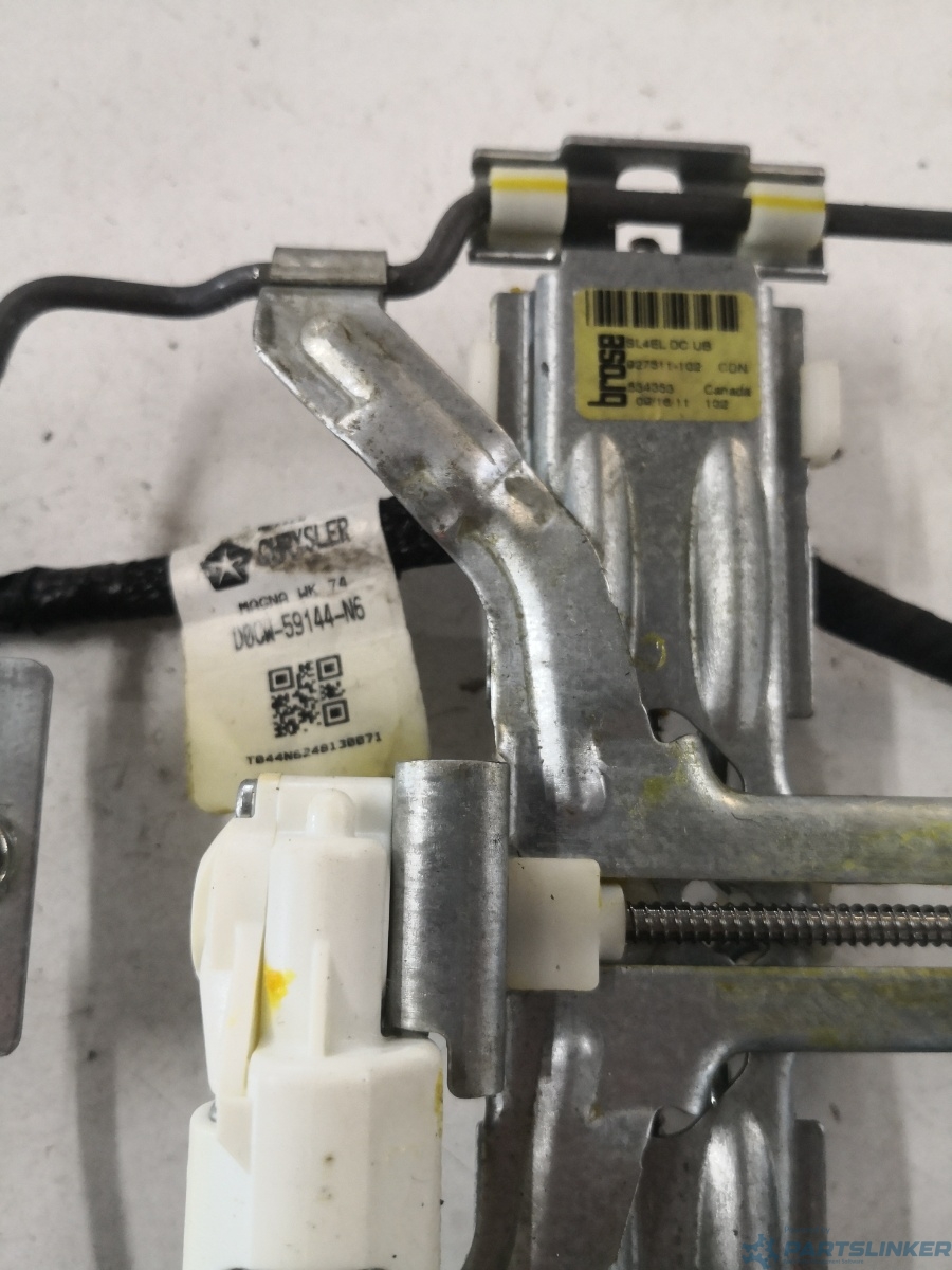 Mecanism tetiera dreapta fata JEEP GRAND CHEROKEE IV (WK, WK2) [ 2010 - > ] OEM D0cw59144n6 – foto 2