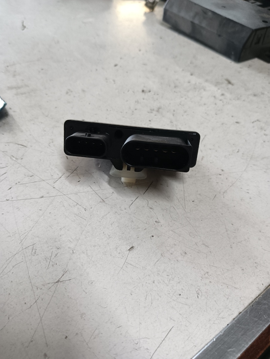 Modul adblue VOLKSWAGEN (SVW) PASSAT (B8) [ 2016 - > ] OEM 7n0941329 – foto 2