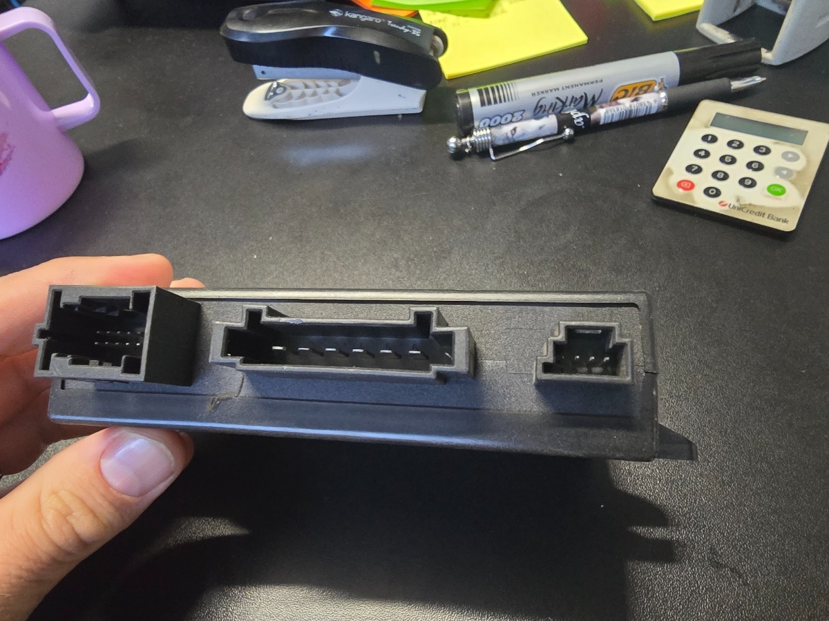 Modul carlig VOLKSWAGEN TOURAN (1T1, 1T2) [ 2003 - 2010 ] OEM 8e0907383 – foto 5