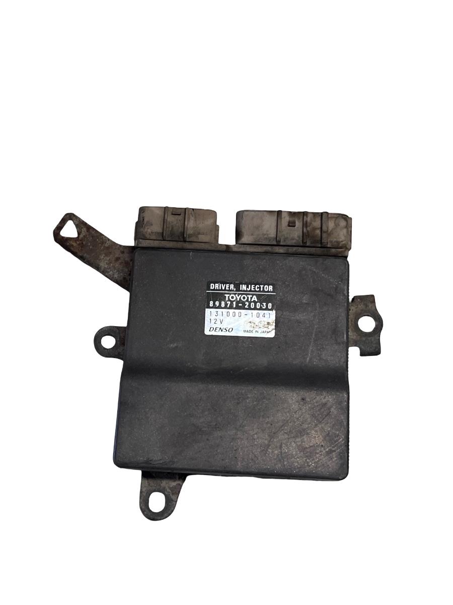 Modul combustibil TOYOTA RAV 4 II _A2_ 2000 - 2005 89871-20030