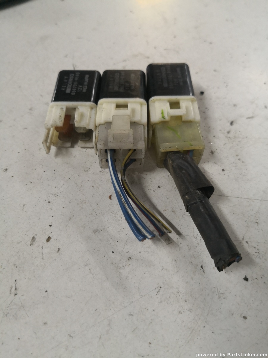 Modul control MITSUBISHI PAJERO II (V3_W, V2_W, V4_W) [ 1990 - 2001 ] OEM 0567009160 – foto 2