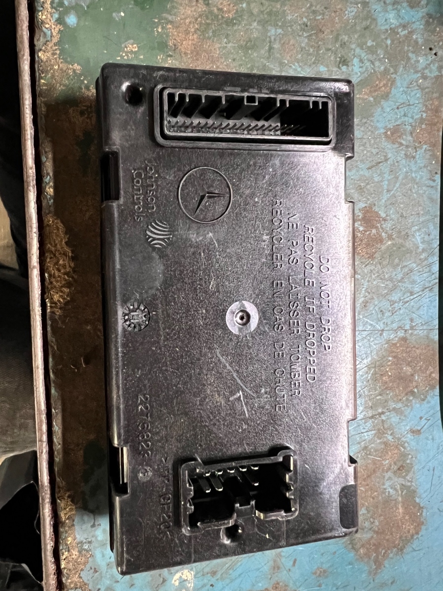 Modul de confort MERCEDES-BENZ CITAN Box 415 2012 - > A4159009200000 – foto 3