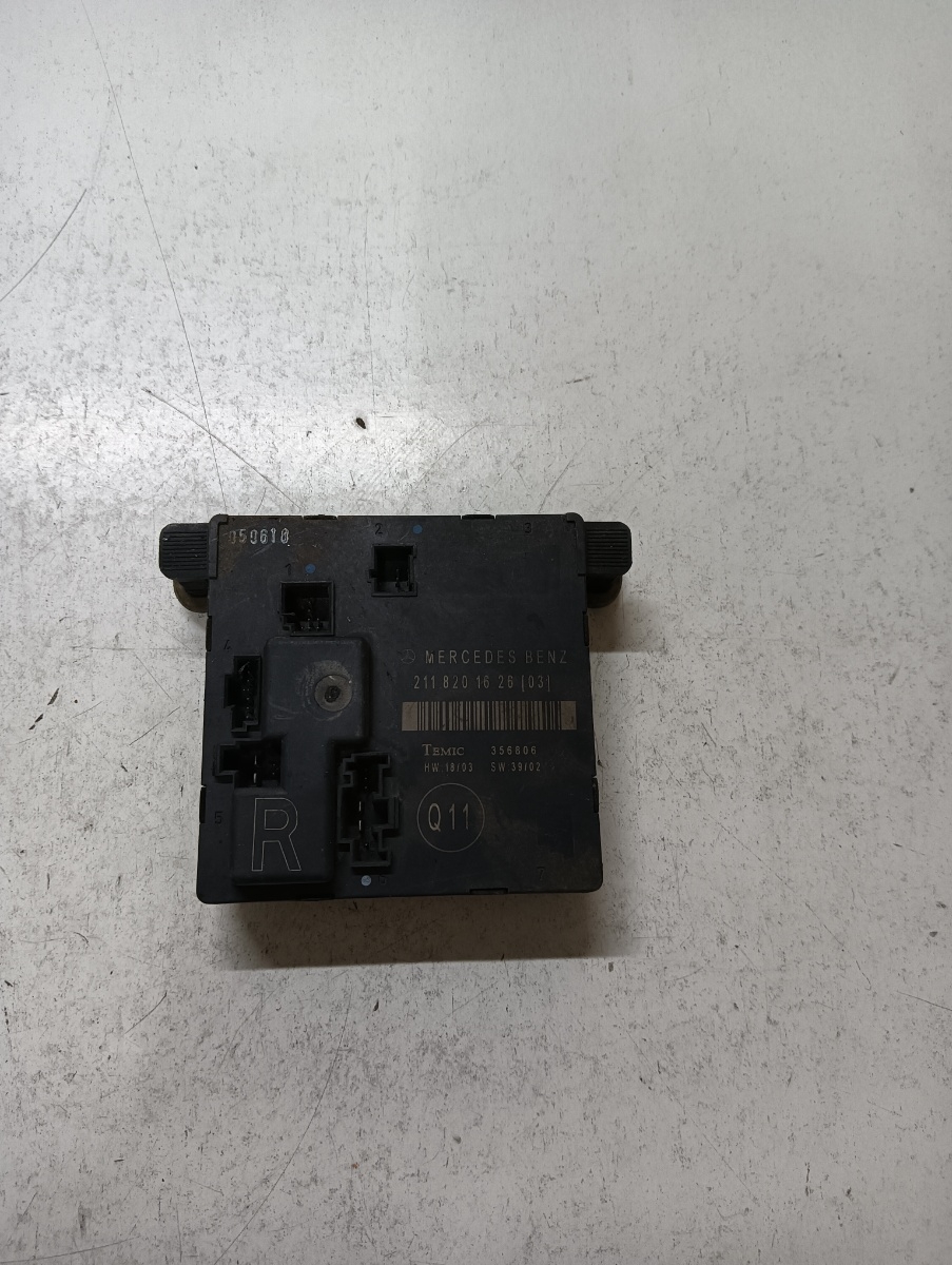 Modul de confort MERCEDES-BENZ E-CLASS W211 2002 - 2009 2118201626