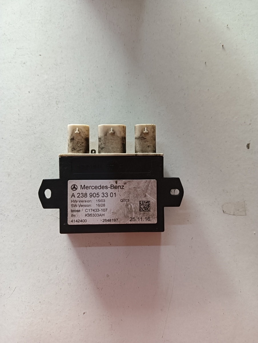 Modul de confort portbagaj MERCEDES-BENZ S-CLASS W222, V222, X222 2013 - > 3.0 S 350 BlueTEC / d OM 642.861 190KW|258HP 0 – foto 2