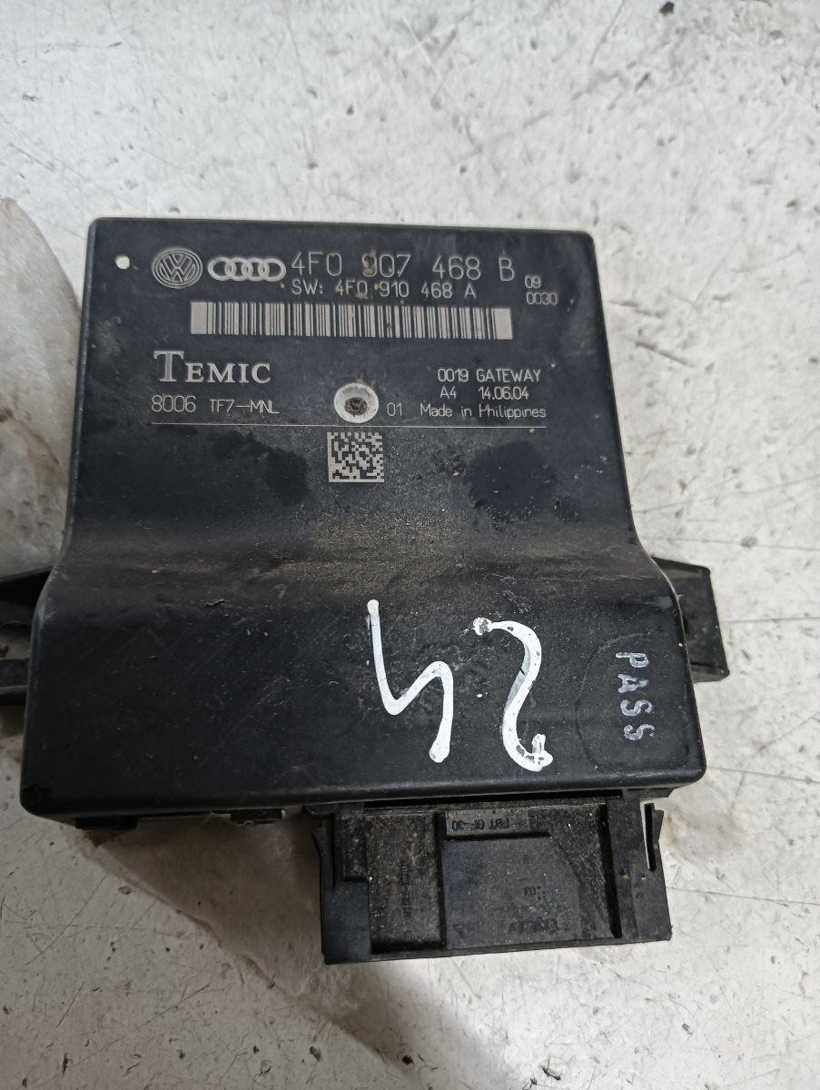 Modul gateway  AUDI A6/S6 III Saloon (4F2, C6) [ 2004 - 2011 ] OEM 4f0907468b – foto 2