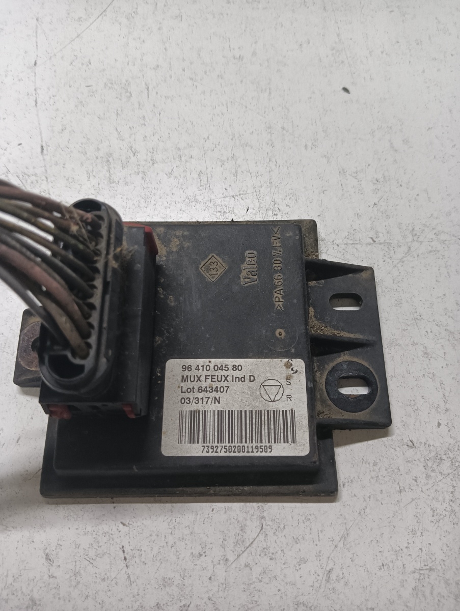 Modul lumini PEUGEOT 607 9D, 9U 2000 - > 2.2 HDi 4HT (DW12BTED4) 9641004580 – foto 2