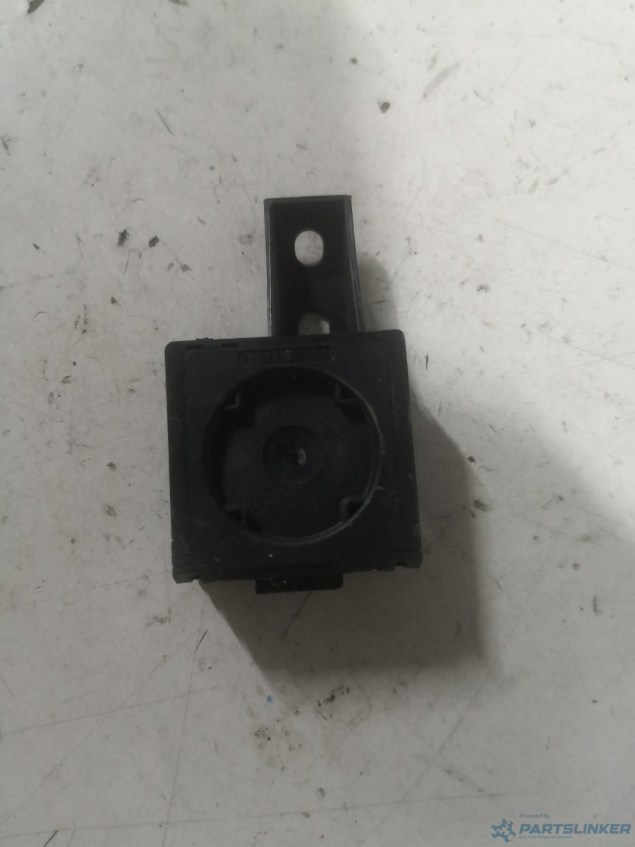 Modul start stop VOLVO V40 (525) [ 2013 - 2015 ] OEM 28227917 – foto 2