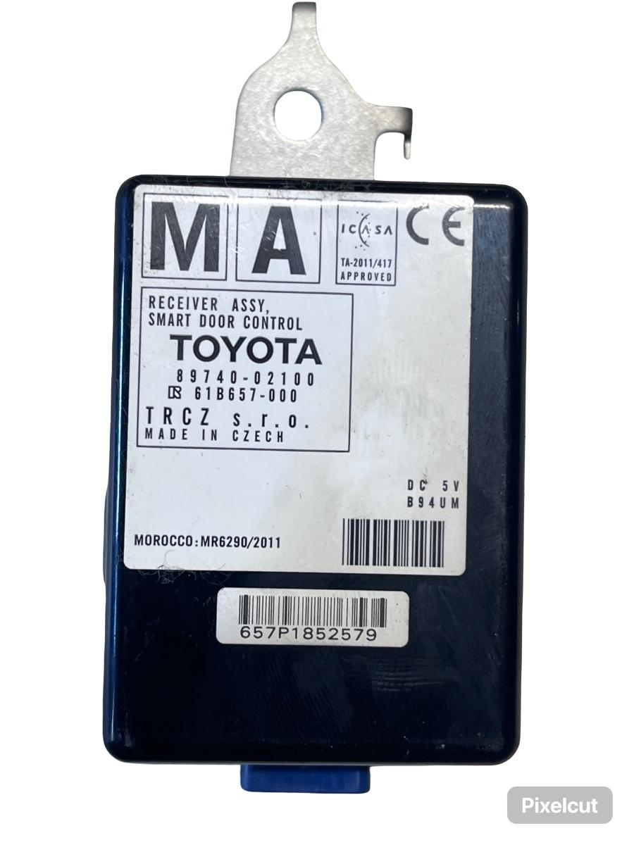 Modul/unitate de control portiere TOYOTA AURIS ZWE18_, NZE18_, ZRE18_ 2012 -> 89740-02100