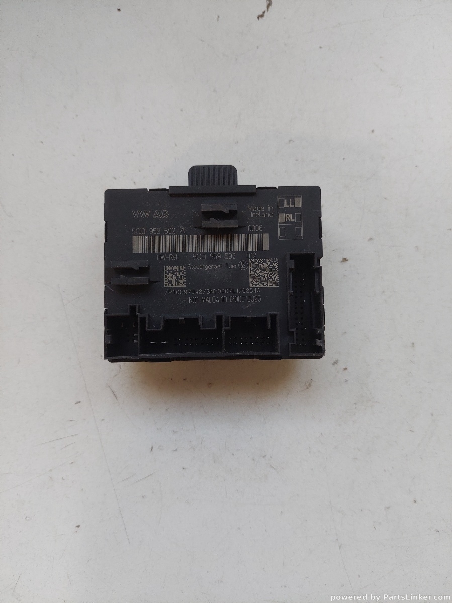 Modul usa  dreapta fata VOLKSWAGEN GOLF 7 Variant (BA5) [ 2013 - 2017 ] OEM 5q0959592a