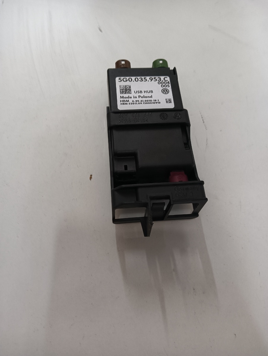 Modul usb VOLKSWAGEN PASSAT 3G2 2014 - > 5g0035953c – foto 2