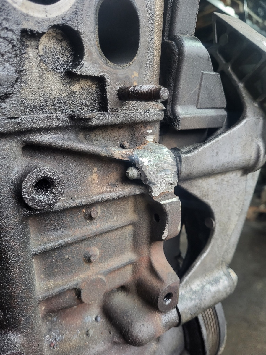 Motor SEAT ALTEA 5P1 2004 -> 1.9 TDI BXE – foto 3