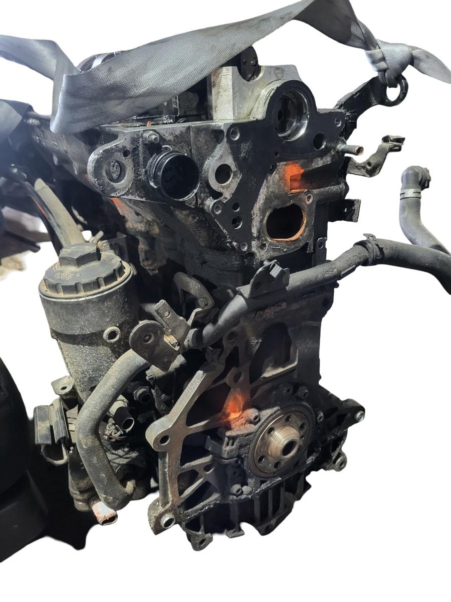 Motor VOLKSWAGEN PASSAT 3C2 2005 - 2010 1.9 TDI BXE – foto 2