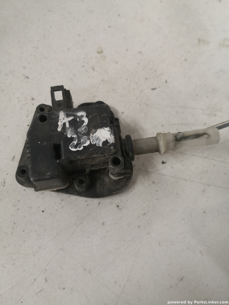 Motoras actuator AUDI A3 II (8P1) [ 2003 - 2013 ] OEM 8e9827833 – foto 2
