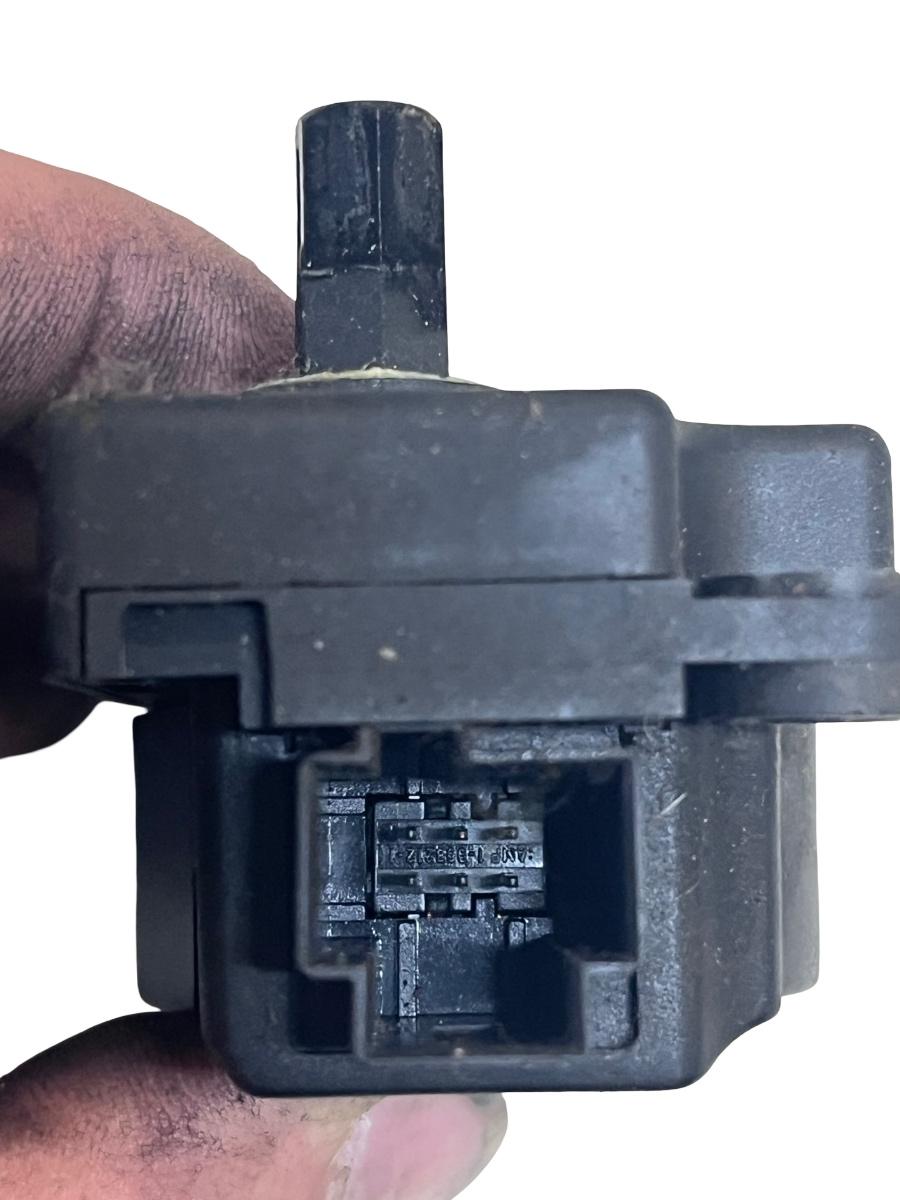 Motoras/actuator clapeta aer FORD MONDEO III B5Y 2000 - 2007 1S7H-19E616-AA – foto 3