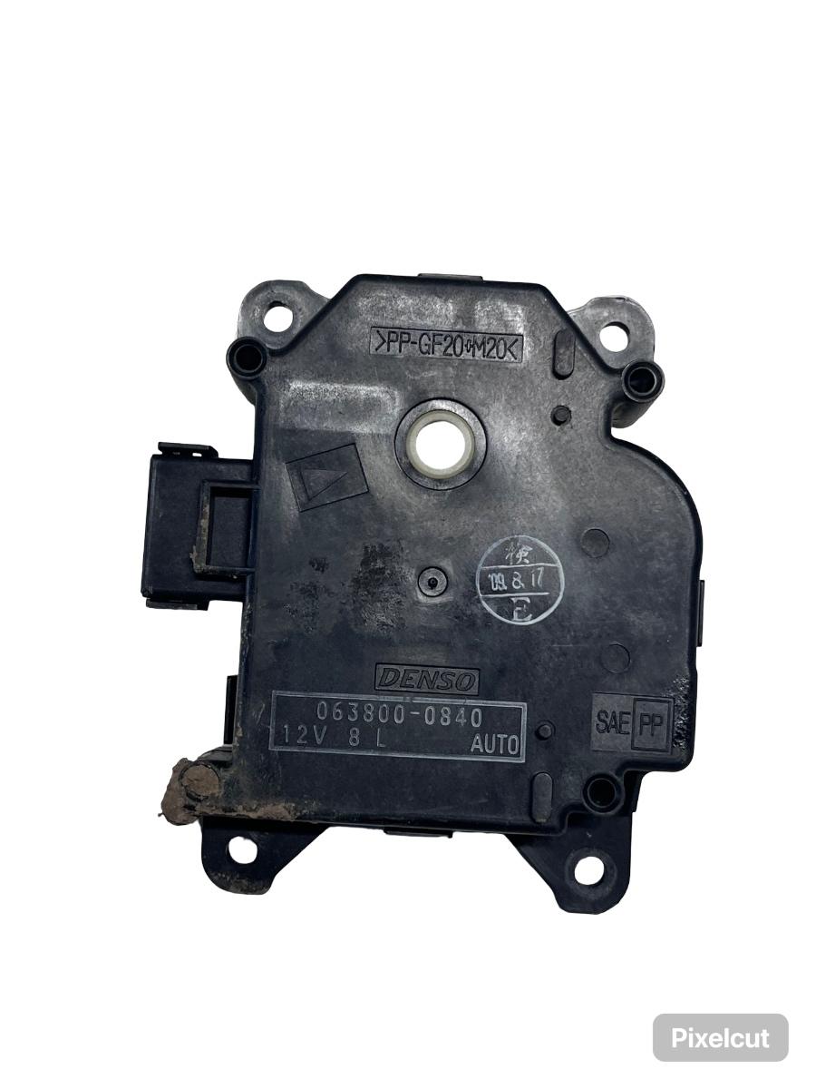 Motoras/actuator clapeta aer JAGUAR XF CC9_, X250 2008 - 2015 063800-0840