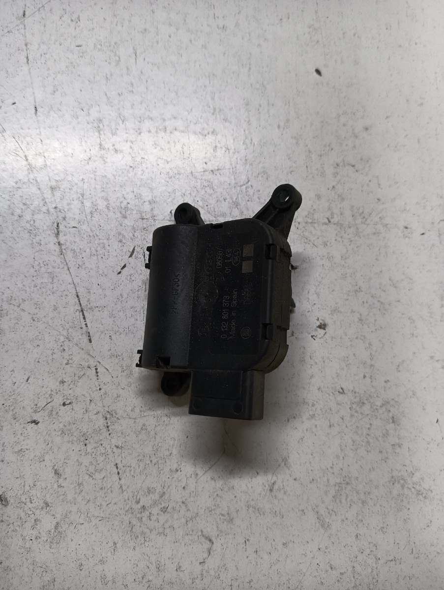 Motoras/actuator clapeta aer MERCEDES-BENZ SPRINTER 3,5-t Box 906 2006 - > 0132801373 – foto 2