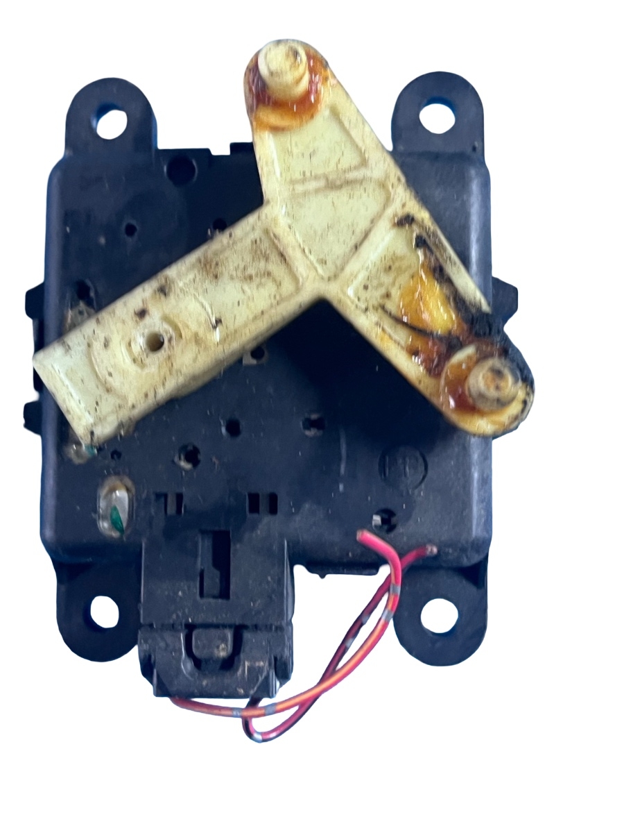 Motoras/actuator clapeta aer NISSAN ALMERA  V10 1998 - 2006 3G23030820 – foto 2