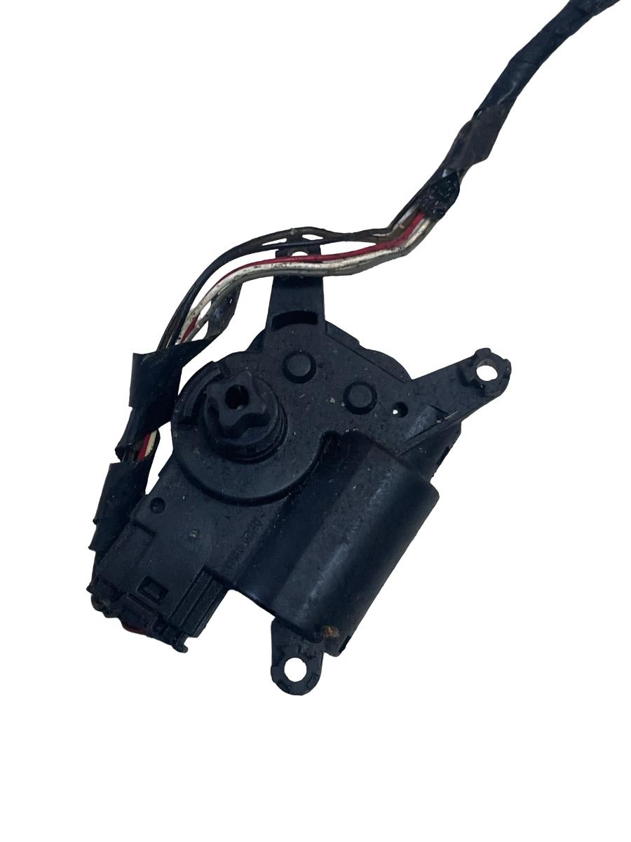 Motoras/actuator clapeta aer OPEL ASTRA H L48, A04 2004 - 2014 52406339 – foto 2